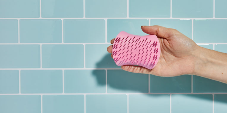 Tangle Teezer Launches NEW Scalp Exfoliator and Massager Brush.