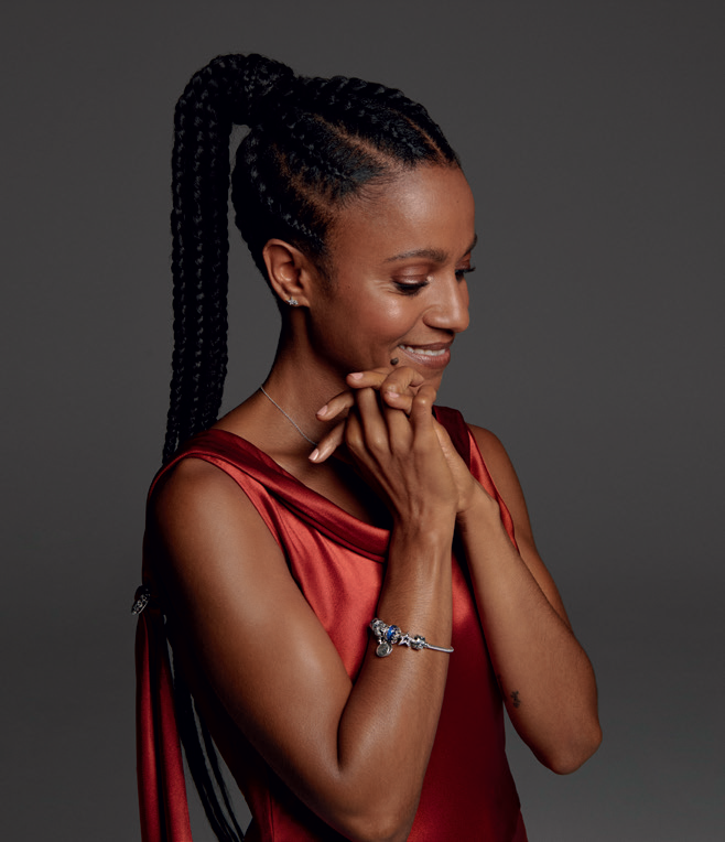 Pandora and world-renowned author, Nadia Owusu, release a collection of festive stories to celebrate being reunited with loved ones