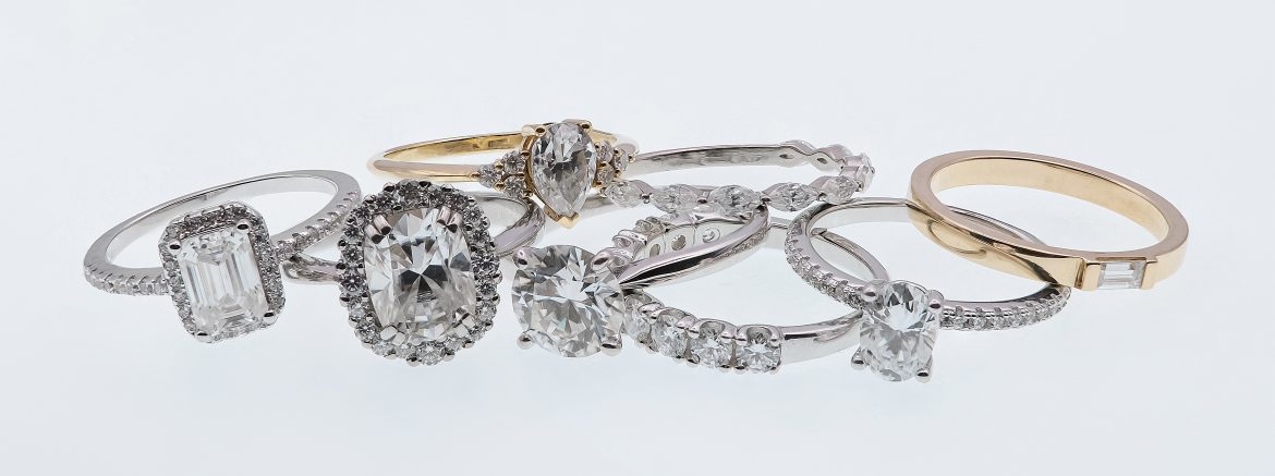 How to Pick the Perfect Engagement Ring for Your Girlfriend: Tips and Tricks